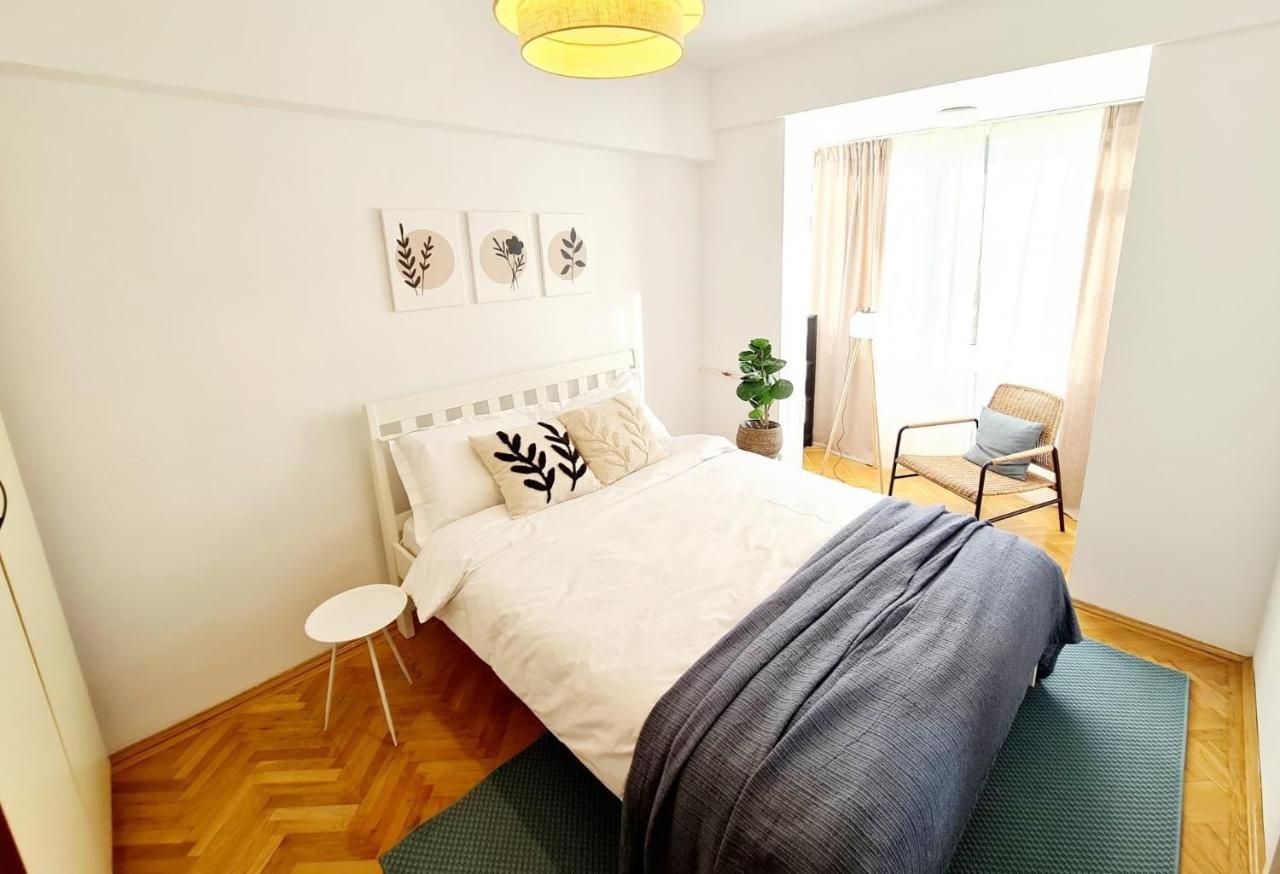 Harmony Plaza 2br Apartment *