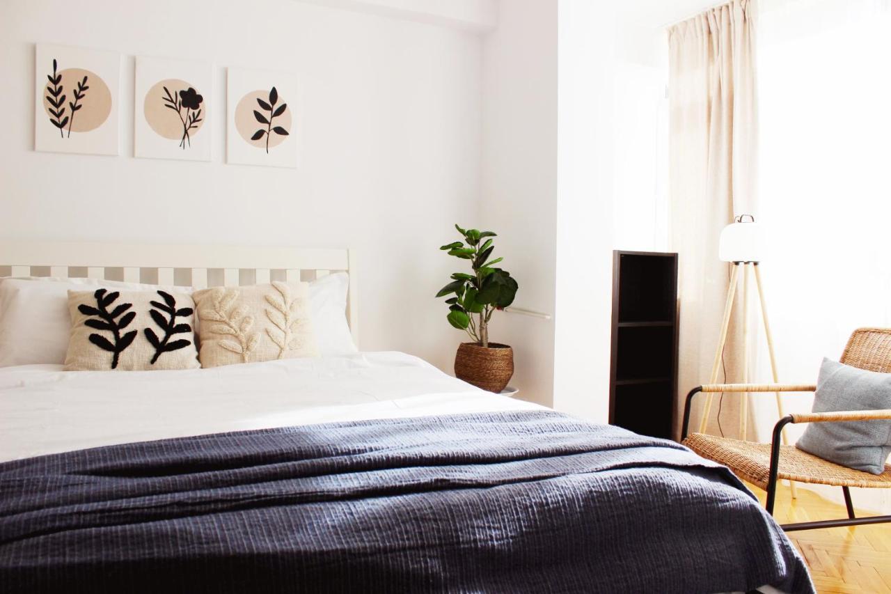 Harmony Plaza 2br *